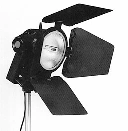 GUN-LUX HMI 200 FL